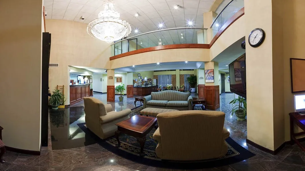 Holiday Inn Express Hotel & Suites by IHG hotel detail image 6