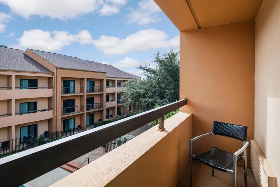 Courtyard by Marriott Medical Center San Antonio hotel detail image 2
