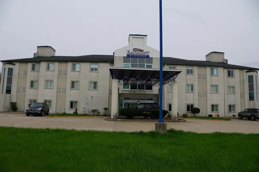 Baymont by Wyndham Kingdom City hotel detail image 2