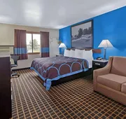 Quality Inn Elkhart hotel detail image 5