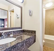 Days Inn by Wyndham Fort Lauderdale-Oakland Park Airport N hotel detail image 4