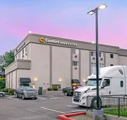 Comfort Inn & Suites Pacific - Auburn hotel detail image 3