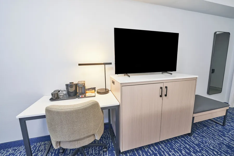 All Seasons Inn and Suites hotel detail image 6