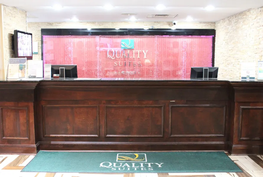 Quality Suites NYC Gateway hotel detail image 6