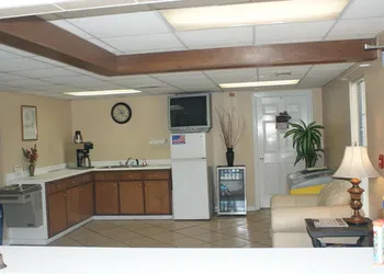 Patriot Inn - Register hotel thumbnail 5
