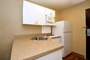 Extended Stay America Suites - Raleigh - Cary - Regency Parkway North hotel thumbnail 2