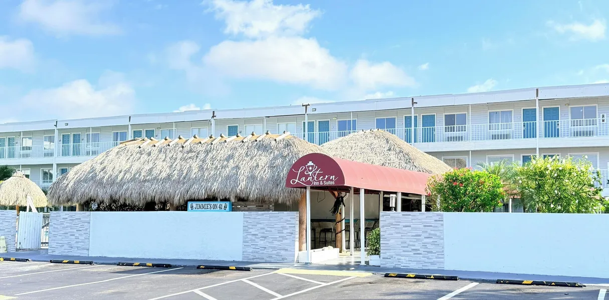 Lantern Inn & Suites hotel detail image 2