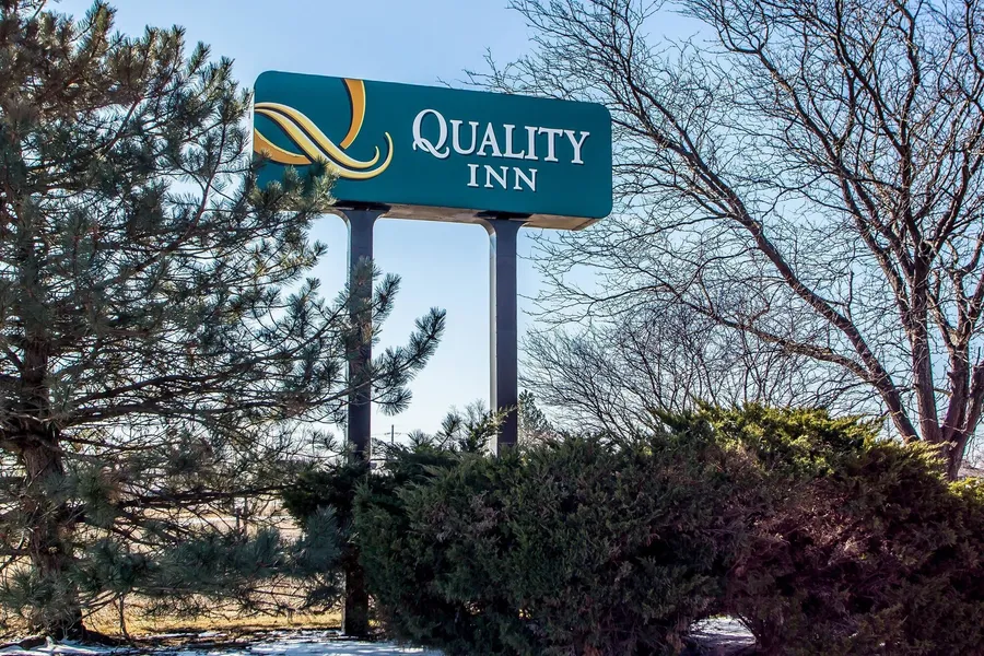 Quality Inn Elgin I-90 hotel detail image 2