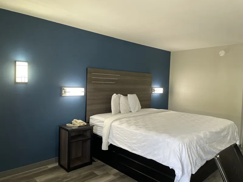 Griffin Inn and Suites hotel detail image 6