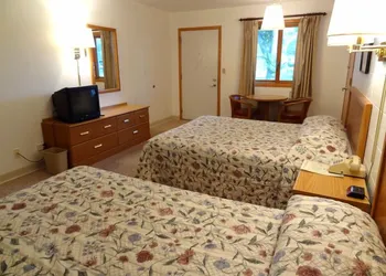 Cresco Motel hotel thumbnail 2