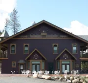 Hearthstone Elegant Lodge by the River hotel detail image 5