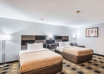 Quality Inn Near Medical Center hotel thumbnail 3