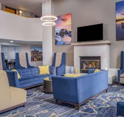 La Quinta Inn & Suites by Wyndham Minneapolis-Minnetonka hotel detail image 3