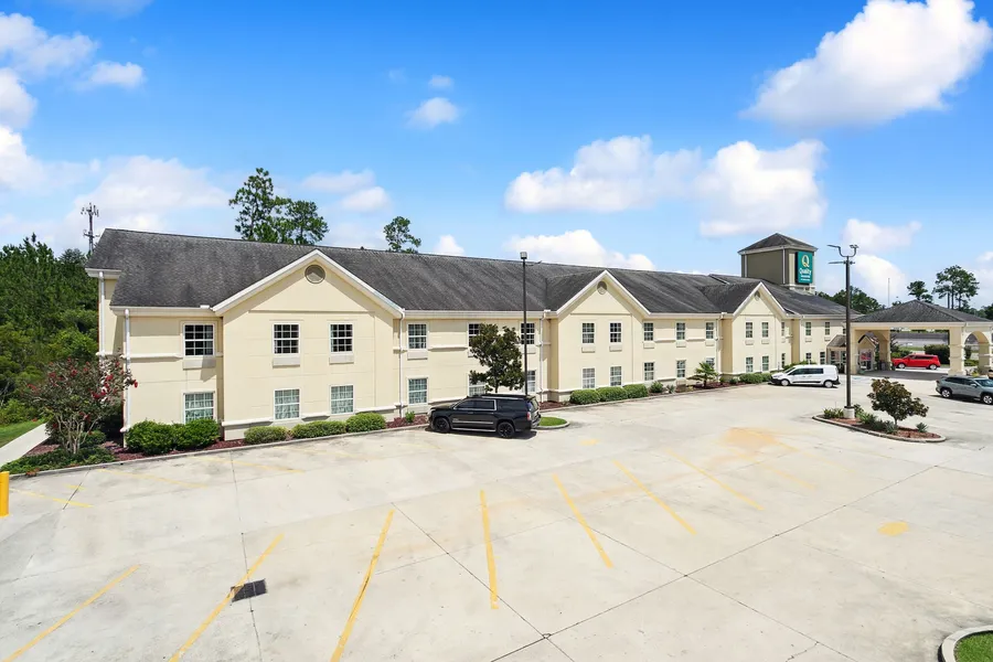 Quality Inn & Suites Slidell hotel detail image 2