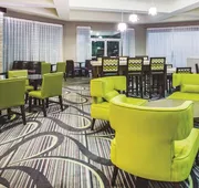 La Quinta Inn & Suites by Wyndham Las Vegas Summerlin Tech hotel detail image 4
