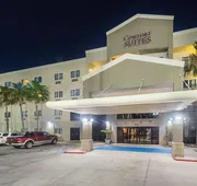 Comfort Suites Beachside hotel detail image 3