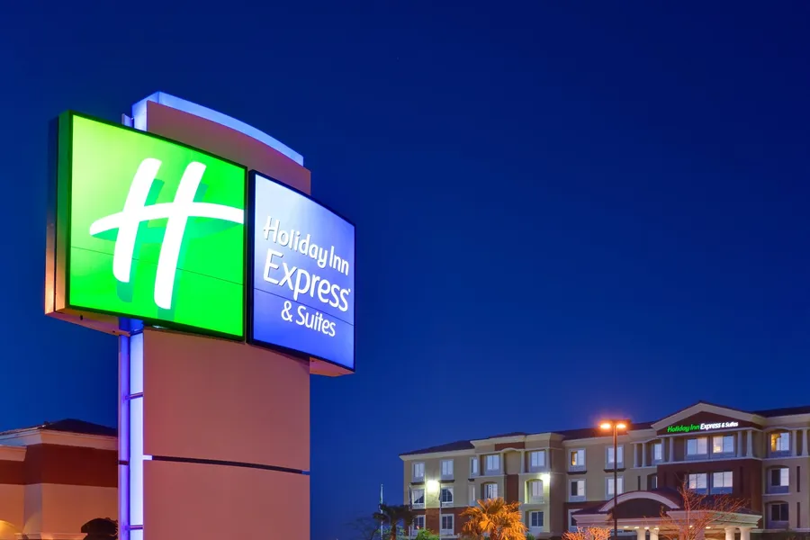 Holiday Inn Express & Suites Las Vegas SW - Spring Valley by IHG hotel detail image 2