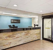 Clarion Pointe Durham Research Triangle Park hotel detail image 4