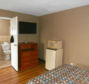 Americas Best Value Inn Savannah hotel detail image 7