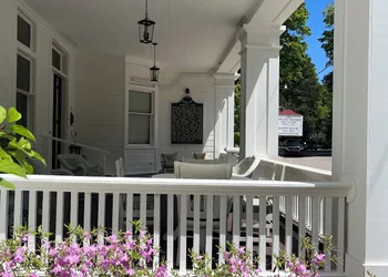 Terrace Inn and 1911 Restaurant hotel thumbnail 6