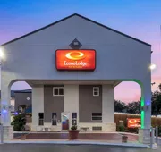 Econo Lodge Inn & Suites Near Lackland AFB hotel detail image 4