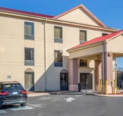 Econo Lodge Lookout Mountain hotel detail image 4