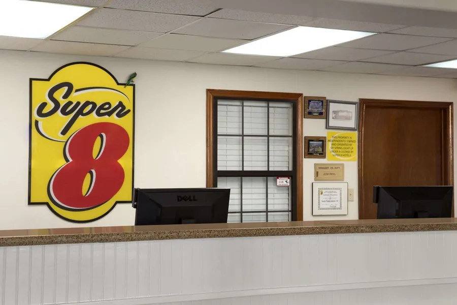 Super 8 by Wyndham South Padre Island hotel detail image 2