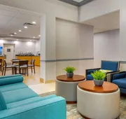 Comfort Suites Near Universal Orlando Resort hotel detail image 5