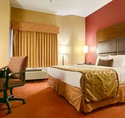 Best Western Plus Woodland Hills Hotel & Suites hotel detail image 5