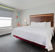 Hampton Inn & Suites Fort Myers Beach/Sanibel Gateway hotel detail image 7