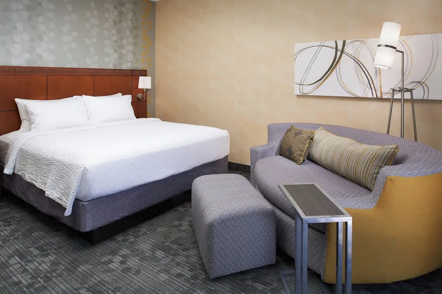 Courtyard by Marriott Detroit Dearborn hotel detail image 6
