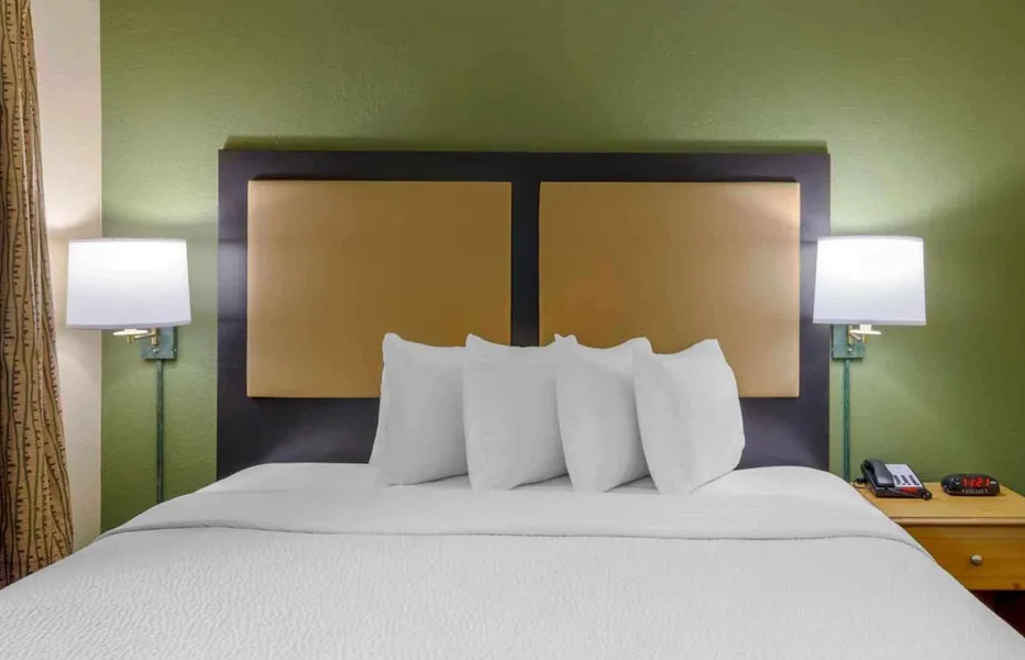 Extended Stay America Select Suites Orlando Southpark hotel detail image 6