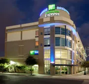 Holiday Inn Express San Antonio Rivercenter Area by IHG hotel detail image 3