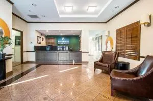 HomeTowne Studios Phoenix - Black Canyon Highway hotel thumbnail 5