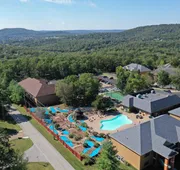 Hilton Vacation Club The Falls Village Branson hotel detail image 5