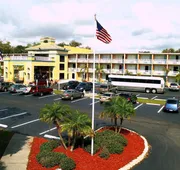 Howard Johnson by Wyndham Tropical Palms Kissimmee hotel detail image 7