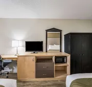 Quality Inn & Suites Hot Springs-Lake Hamilton hotel detail image 7