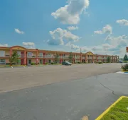 Americas Best Value Inn & Suites Williamstown hotel detail image 3
