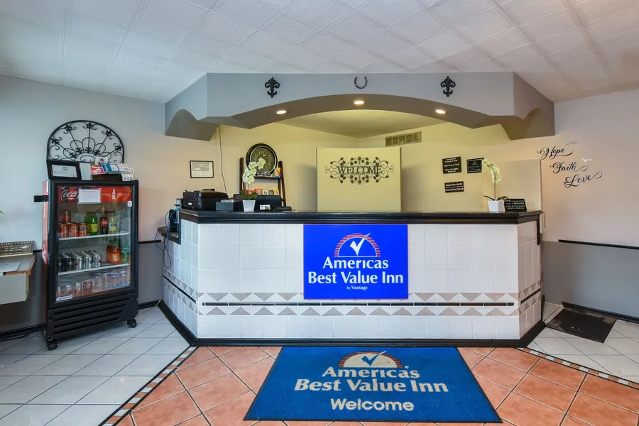 Americas Best Value Inn & Suites Williamstown hotel detail image 6