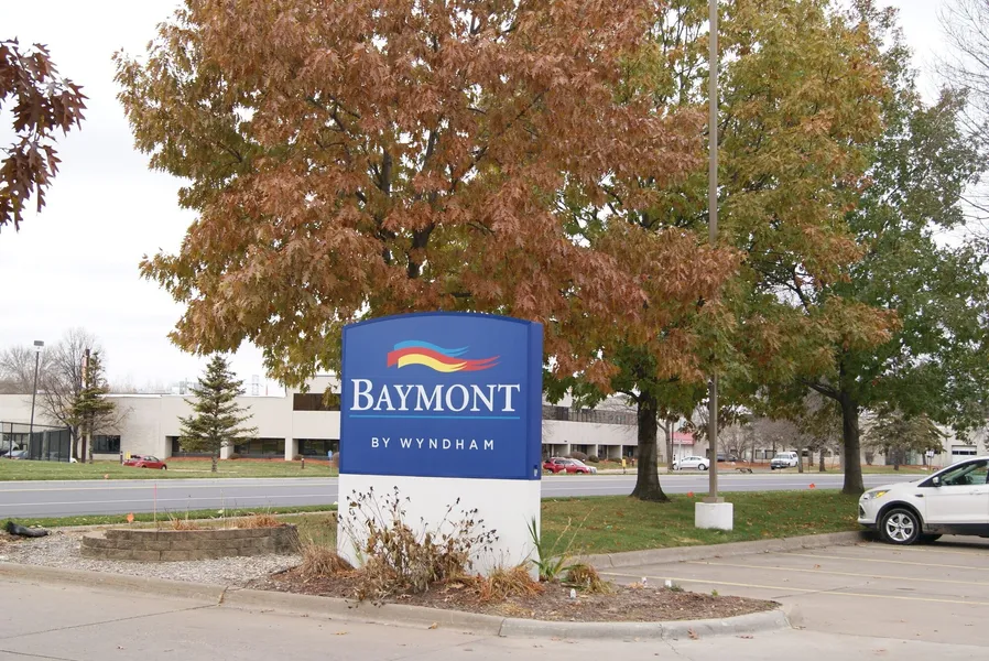 Baymont by Wyndham Coon Rapids hotel detail image 2
