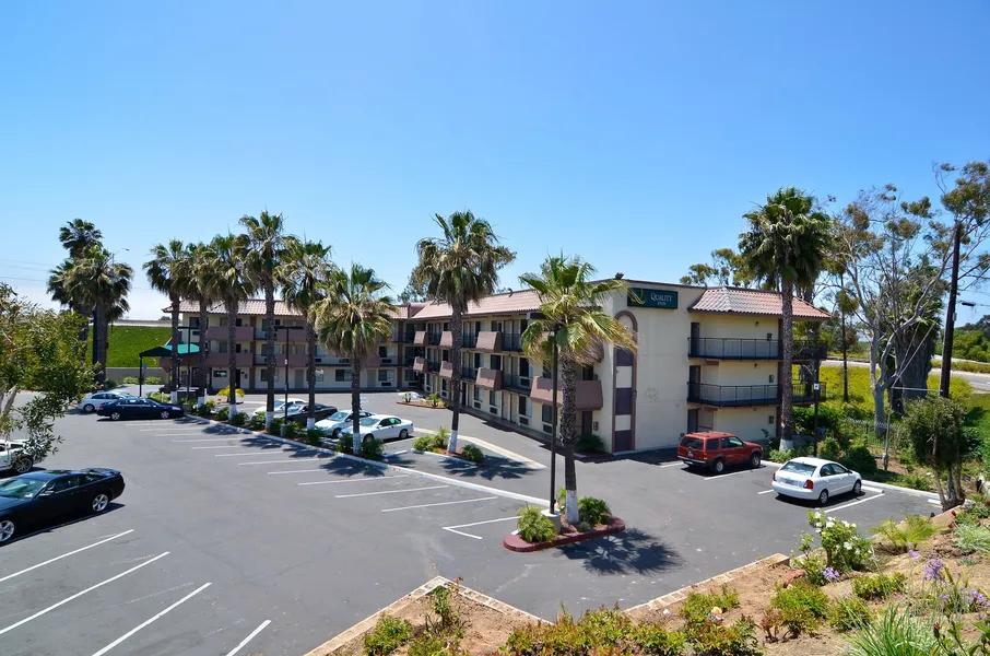 Quality Inn San Diego I-5 Naval Base hotel detail image 2