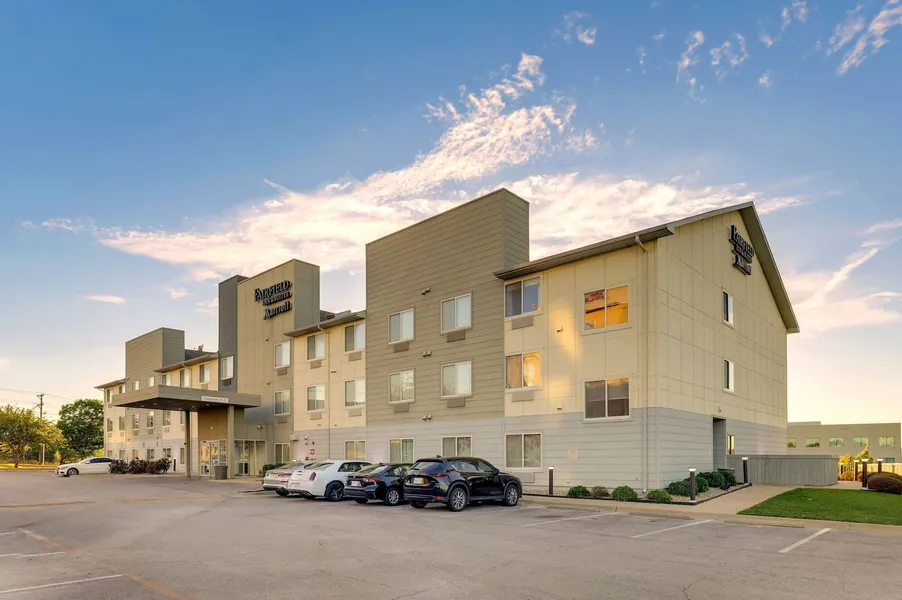 Fairfield Inn & Suites Fort Worth I-30 West near NAS JRB hotel detail image 2