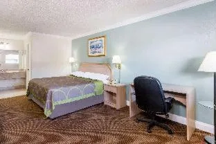 Super 8 by Wyndham Ft Walton Beach hotel detail image 6
