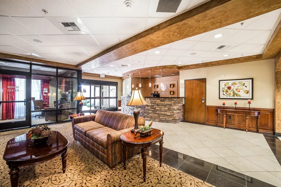 Comfort Inn & Suites Henderson - Las Vegas hotel detail image 6
