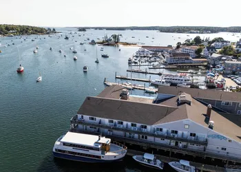 Fishermans Wharf Inn hotel thumbnail 6
