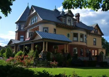Union Gables Bed & Breakfast hotel thumbnail 2