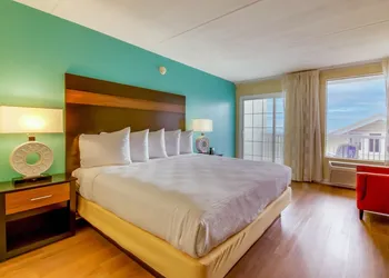 Casablanca Oceanside Inn hotel thumbnail 5