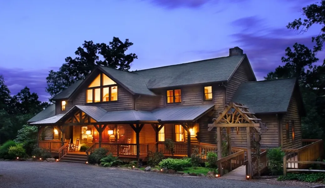 Bent Creek Lodge Bed & Breakfast hotel detail image 2