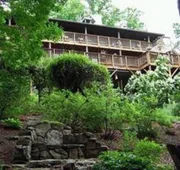 Bent Creek Lodge Bed & Breakfast hotel detail image 3