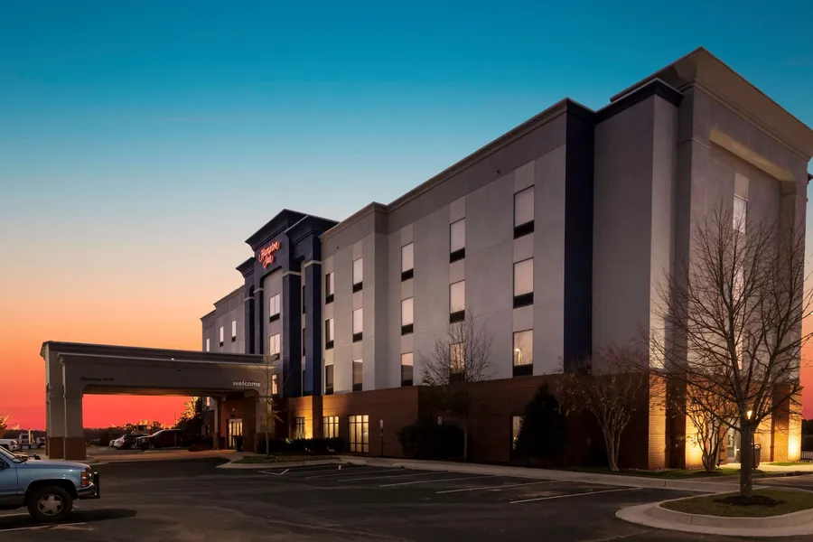 Hampton Inn Gretna - Smith Mountain Lake hotel detail image 2